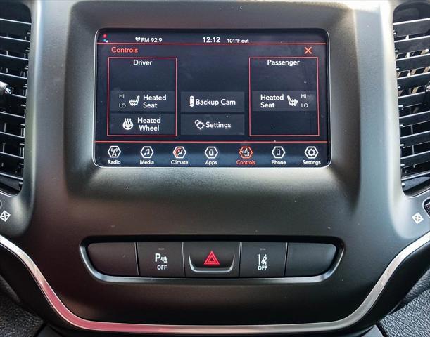 used 2021 Jeep Cherokee car, priced at $21,390