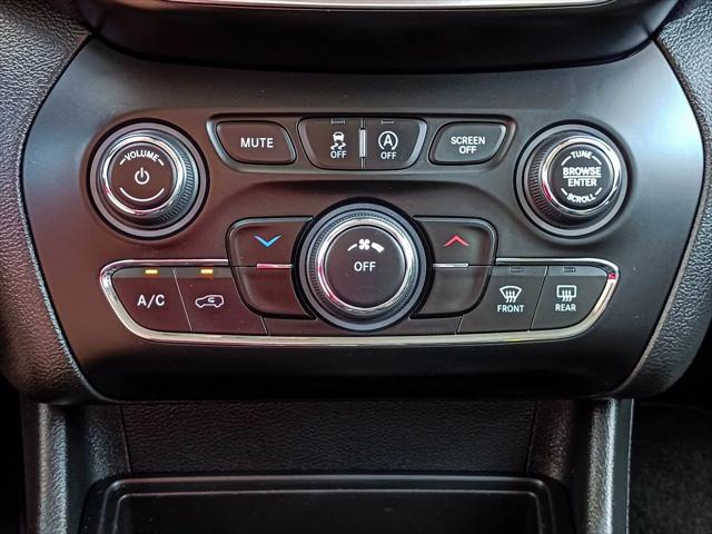 used 2021 Jeep Cherokee car, priced at $21,390