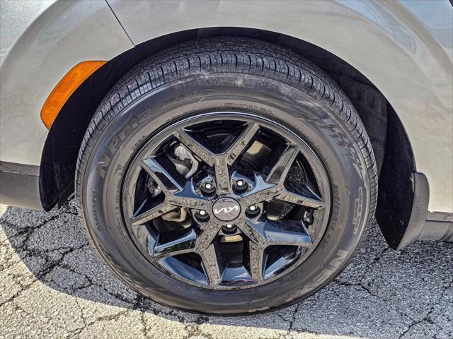 used 2021 Kia Soul car, priced at $15,584