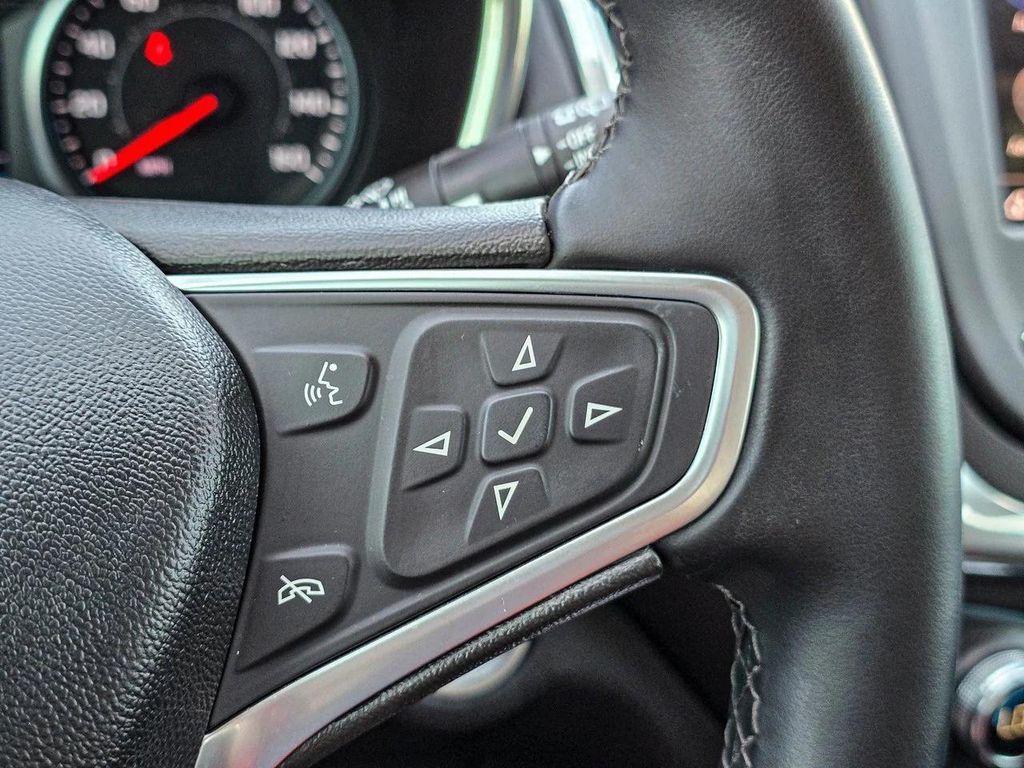 used 2023 Chevrolet Equinox car, priced at $21,603