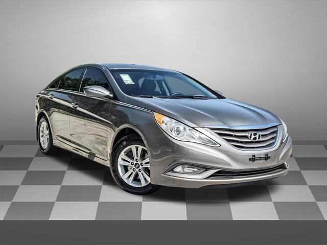 used 2013 Hyundai Sonata car, priced at $8,930