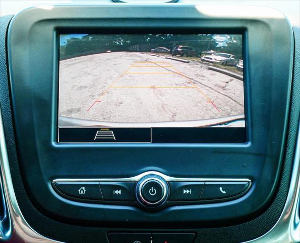 used 2022 Chevrolet Equinox car, priced at $18,606