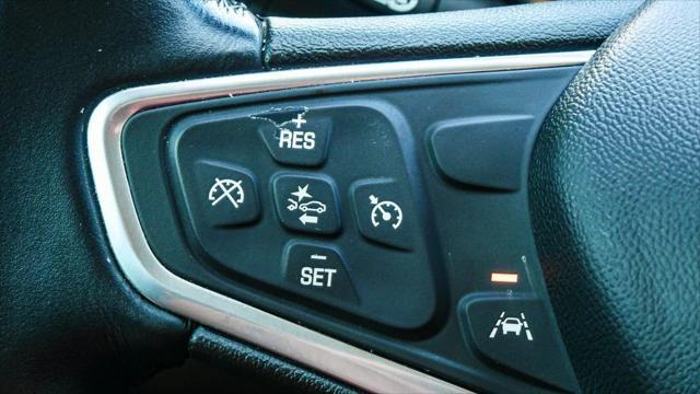 used 2022 Chevrolet Equinox car, priced at $18,606
