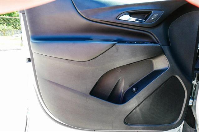 used 2022 Chevrolet Equinox car, priced at $18,606