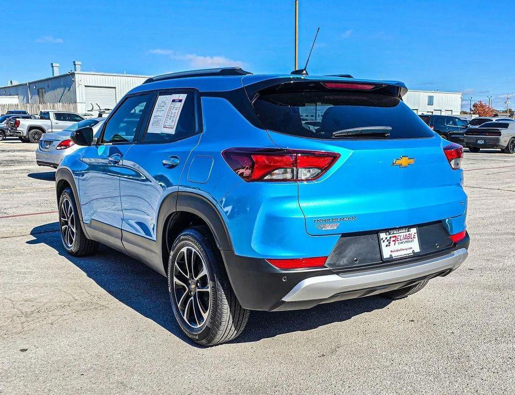 used 2025 Chevrolet TrailBlazer car, priced at $22,630