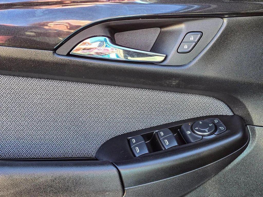 used 2025 Chevrolet TrailBlazer car, priced at $22,630