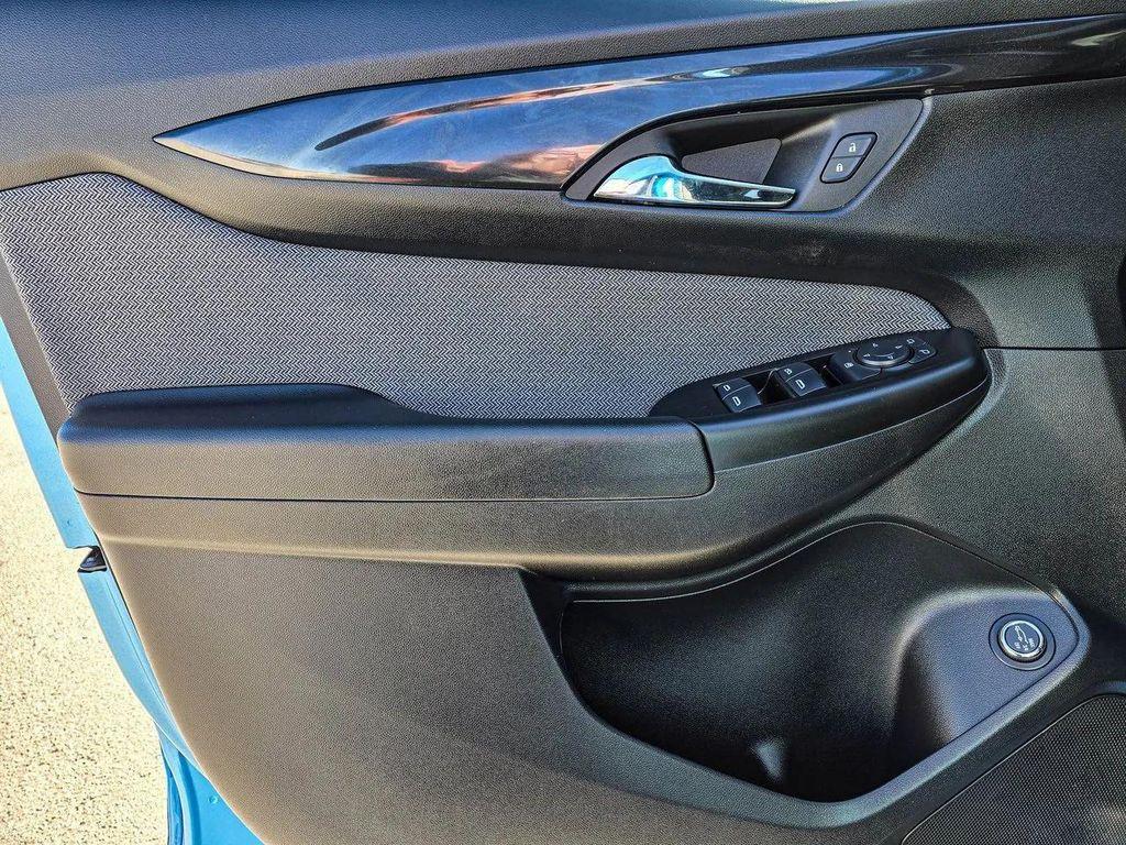 used 2025 Chevrolet TrailBlazer car, priced at $22,630