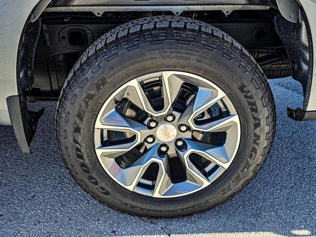 used 2025 Chevrolet Silverado 1500 car, priced at $43,490