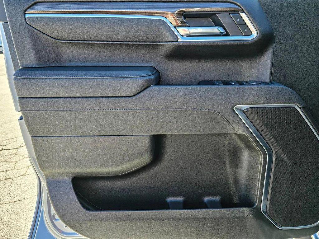 used 2025 Chevrolet Silverado 1500 car, priced at $43,490