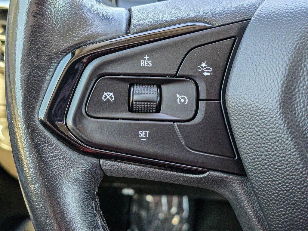 used 2023 Chevrolet Bolt EUV car, priced at $18,311