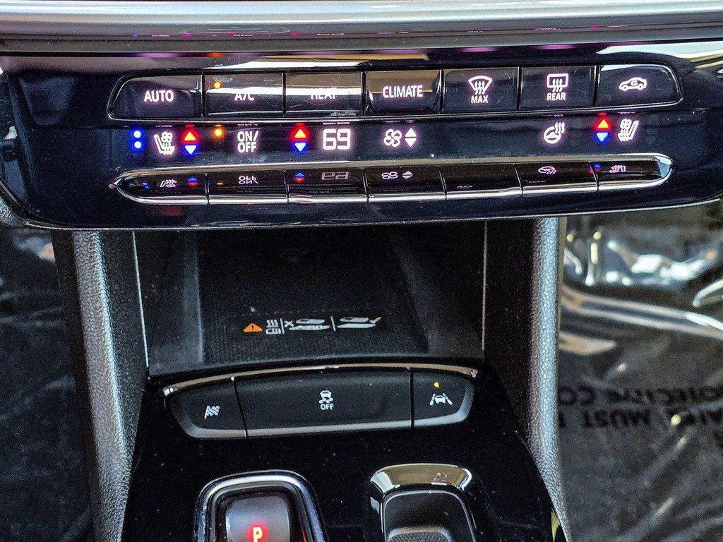 used 2023 Chevrolet Bolt EUV car, priced at $18,311