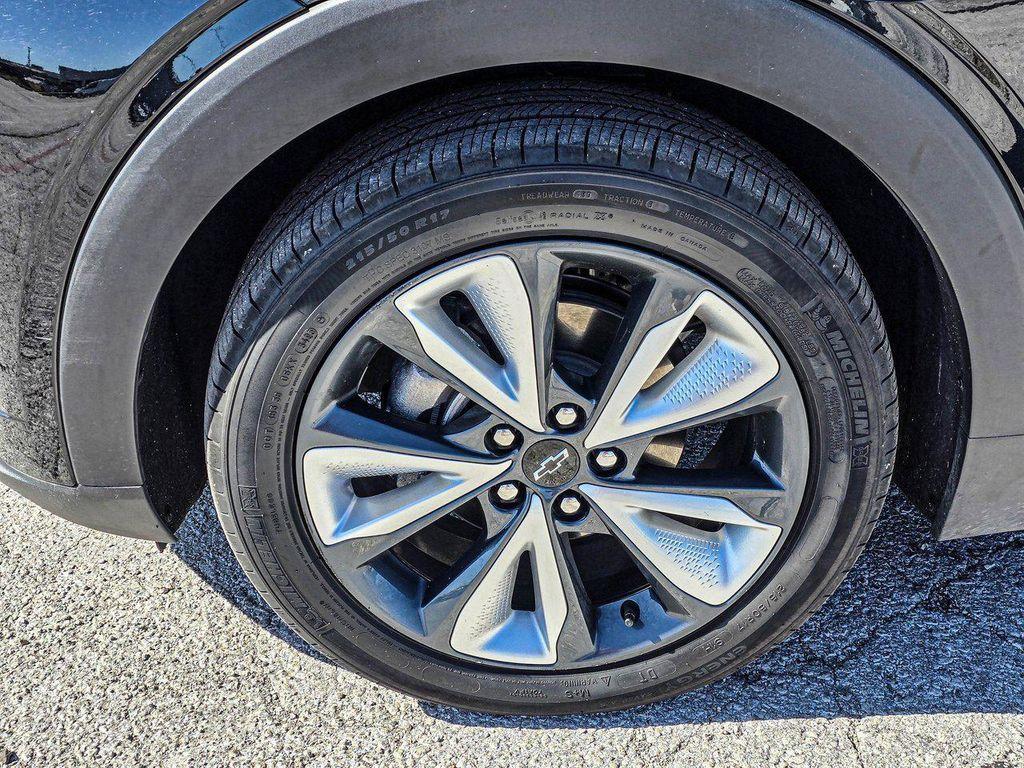 used 2023 Chevrolet Bolt EUV car, priced at $18,311