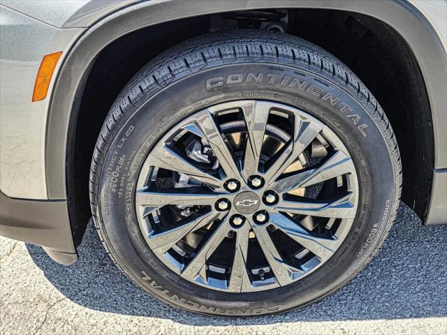 used 2023 Chevrolet Traverse car, priced at $40,741