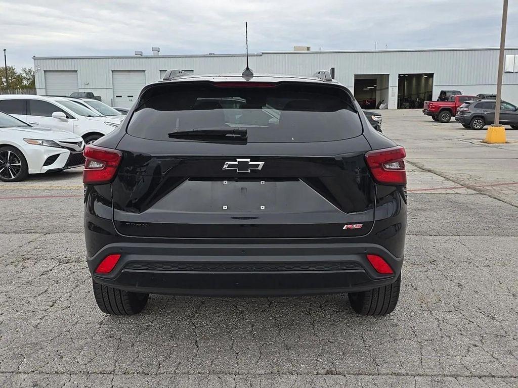 used 2024 Chevrolet Trax car, priced at $22,546