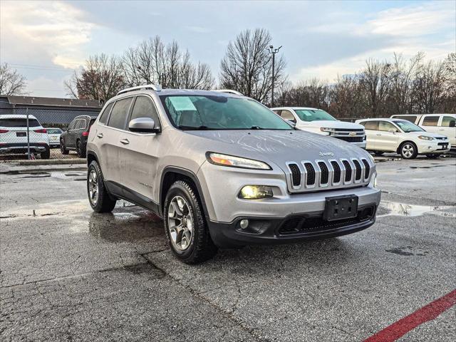 used 2017 Jeep Cherokee car, priced at $13,217