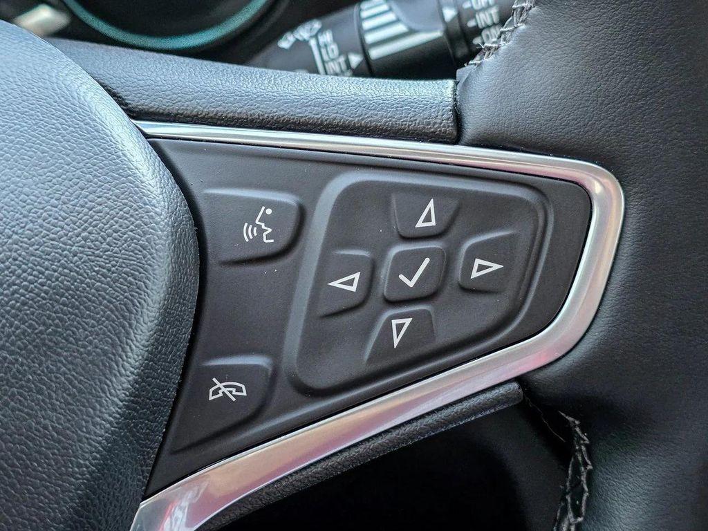 used 2023 Chevrolet Equinox car, priced at $21,623