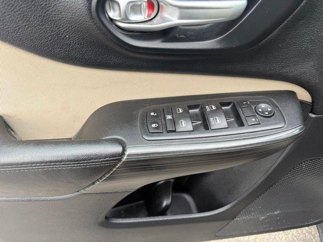 used 2016 Jeep Cherokee car, priced at $7,298