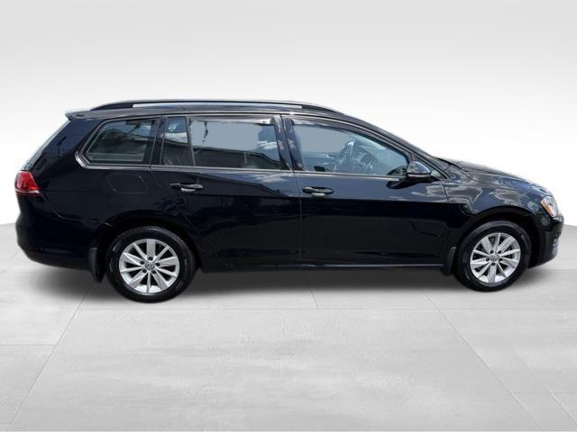 used 2016 Volkswagen Golf SportWagen car, priced at $5,495