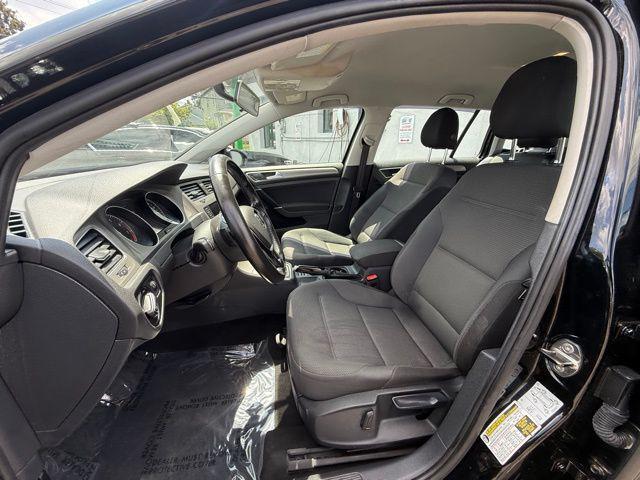 used 2016 Volkswagen Golf SportWagen car, priced at $5,495