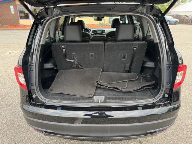 used 2022 Honda Pilot car, priced at $28,995