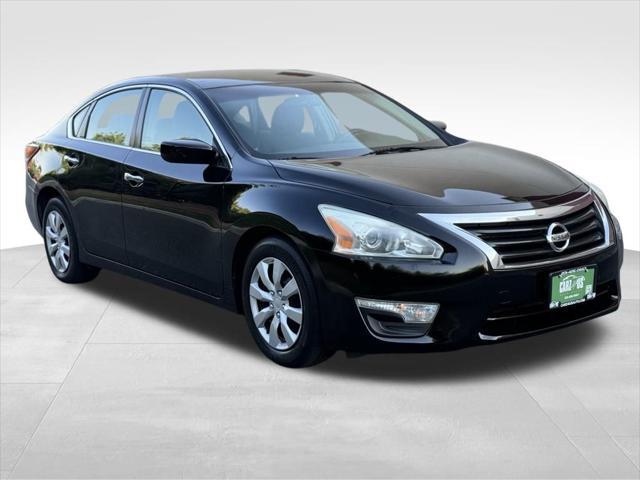 used 2013 Nissan Altima car, priced at $6,595