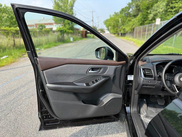 used 2022 Nissan Rogue car, priced at $14,995