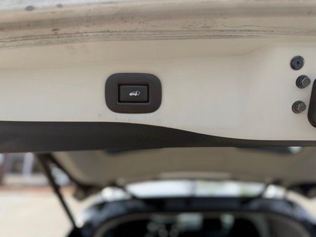used 2020 Nissan Rogue car, priced at $10,995