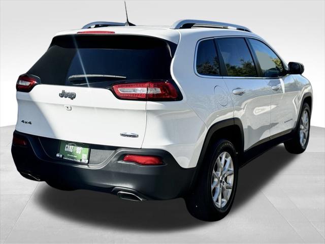 used 2016 Jeep Cherokee car, priced at $10,995