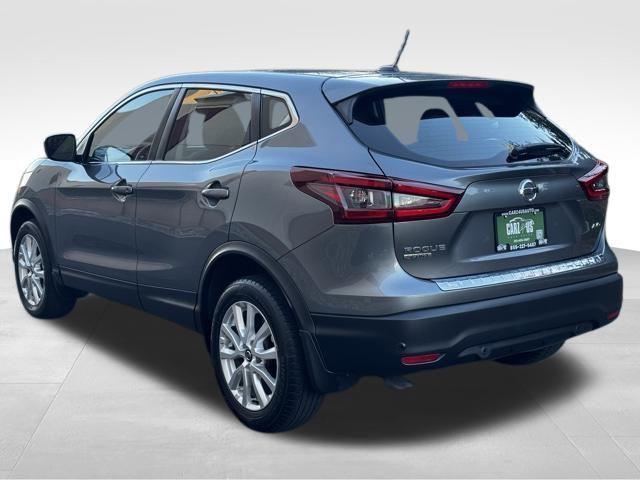 used 2020 Nissan Rogue Sport car, priced at $15,998