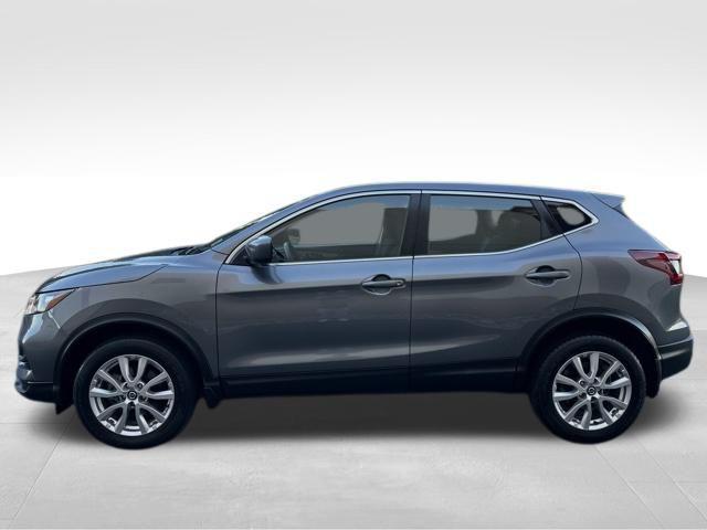 used 2020 Nissan Rogue Sport car, priced at $15,998