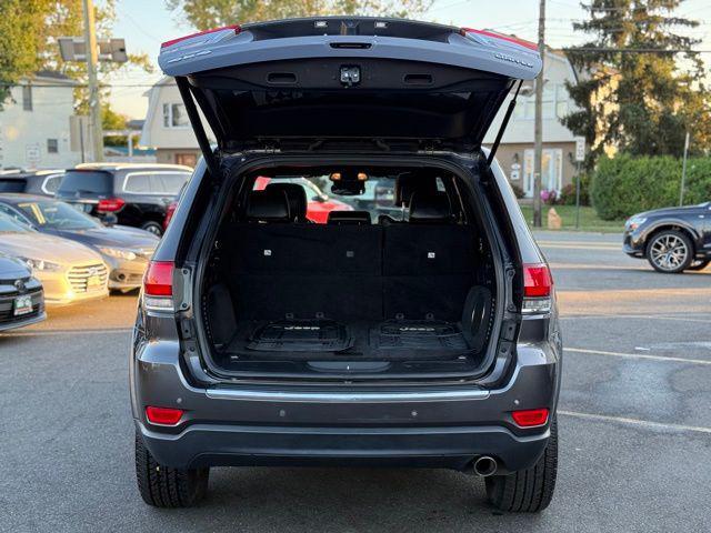 used 2020 Jeep Grand Cherokee car, priced at $14,398