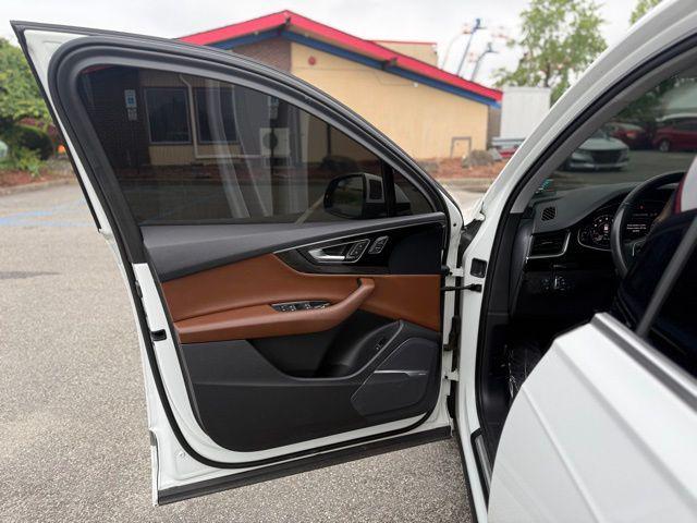 used 2019 Audi Q7 car, priced at $21,998