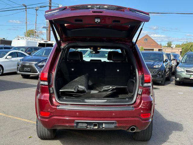 used 2020 Jeep Grand Cherokee car, priced at $20,995
