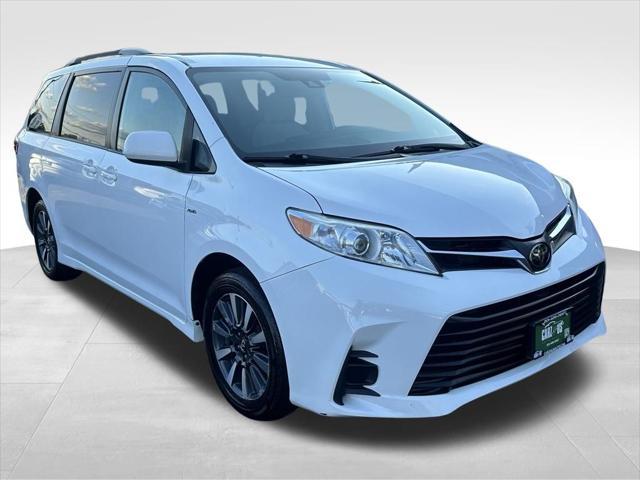 used 2019 Toyota Sienna car