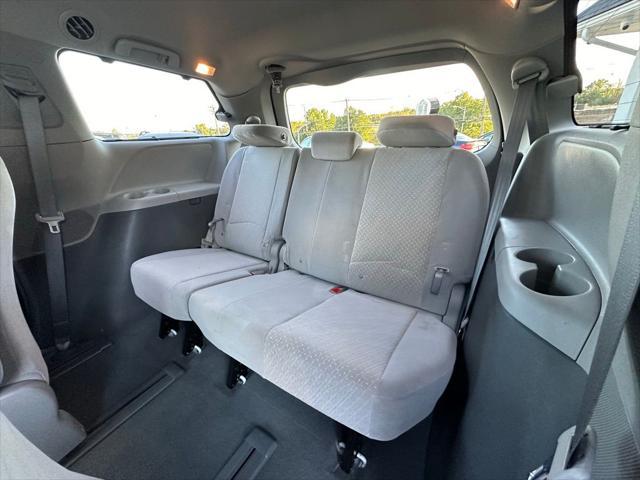 used 2019 Toyota Sienna car