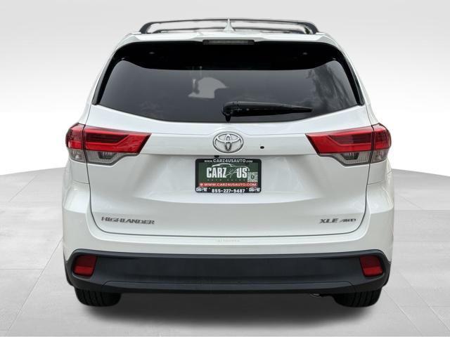 used 2019 Toyota Highlander car, priced at $22,998