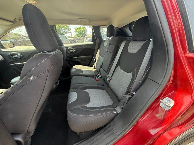 used 2014 Jeep Cherokee car, priced at $6,695