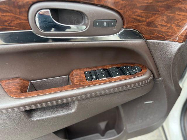 used 2015 Buick Enclave car, priced at $10,995
