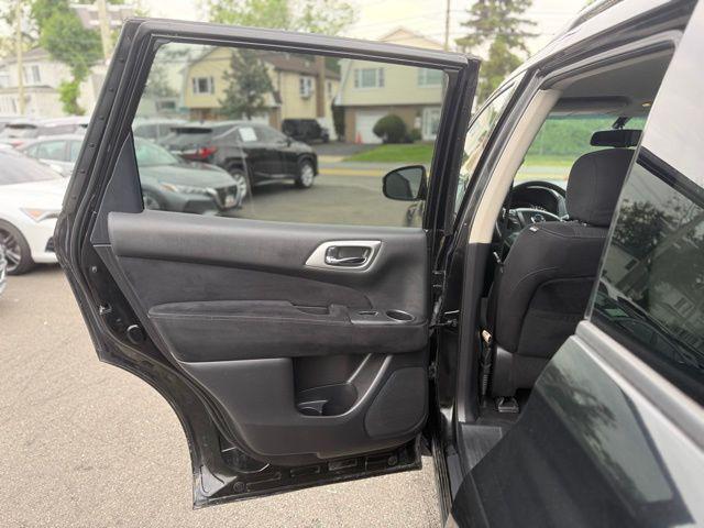 used 2016 Nissan Pathfinder car, priced at $12,798