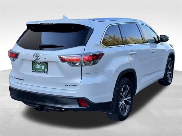 used 2016 Toyota Highlander car, priced at $17,495