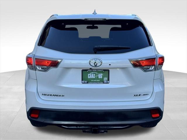 used 2016 Toyota Highlander car, priced at $17,495