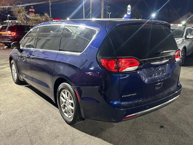 used 2020 Chrysler Pacifica car, priced at $1