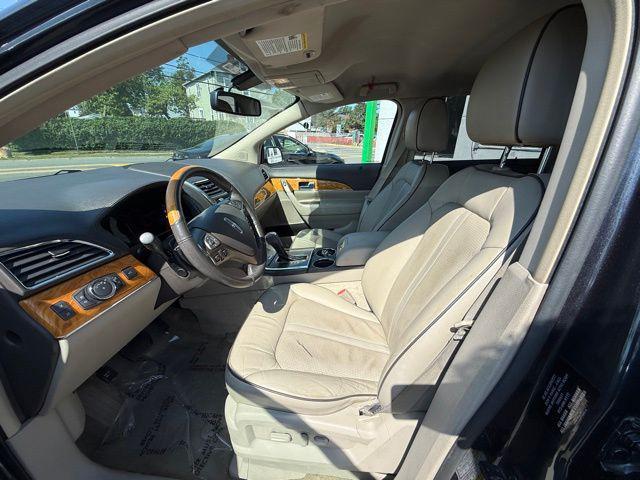 used 2013 Lincoln MKX car, priced at $8,495