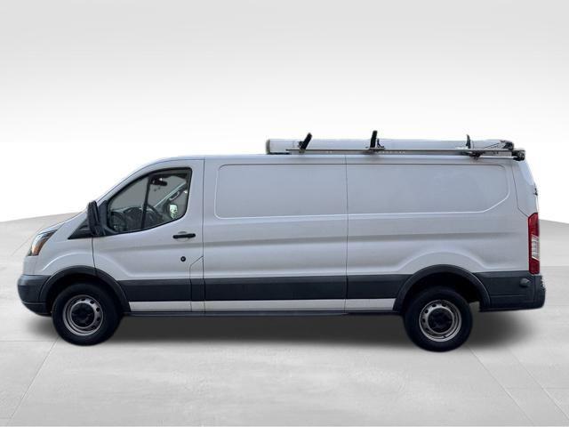 used 2018 Ford Transit-250 car