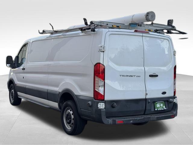 used 2018 Ford Transit-250 car