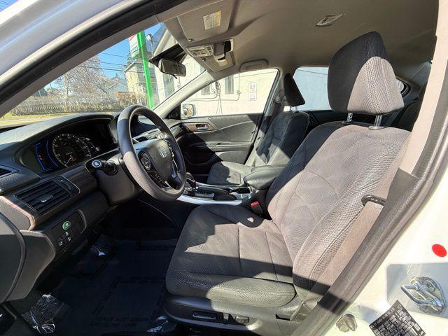 used 2017 Honda Accord Hybrid car