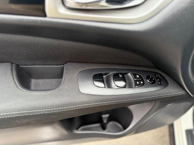 used 2017 Nissan Pathfinder car