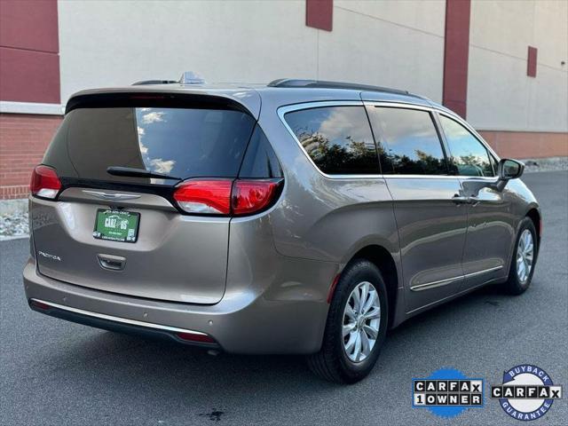 used 2017 Chrysler Pacifica car, priced at $16,498