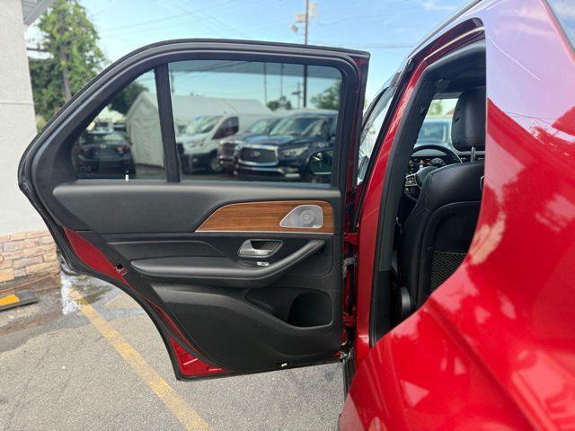 used 2020 Mercedes-Benz GLE 350 car, priced at $25,995