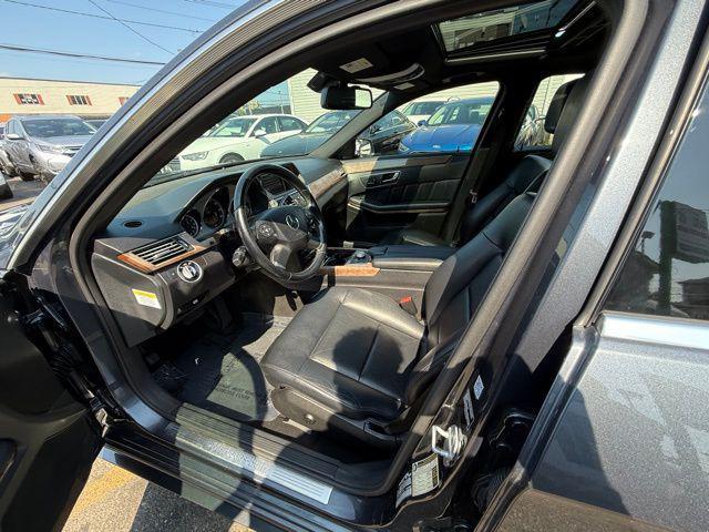 used 2011 Mercedes-Benz E-Class car